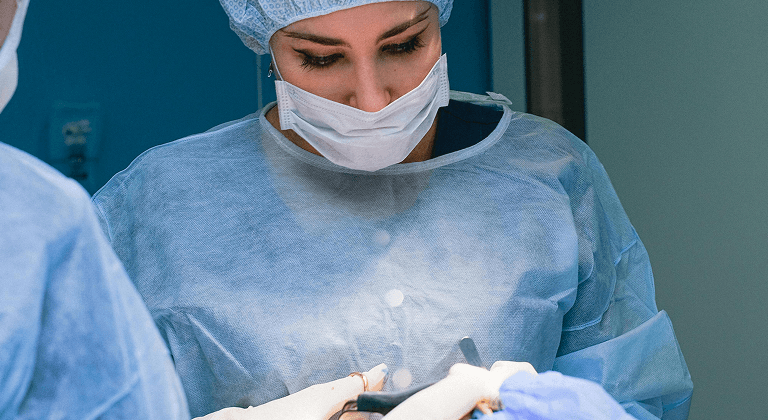 How to survive your first semester of nursing school — A Strong evergreen guide for students